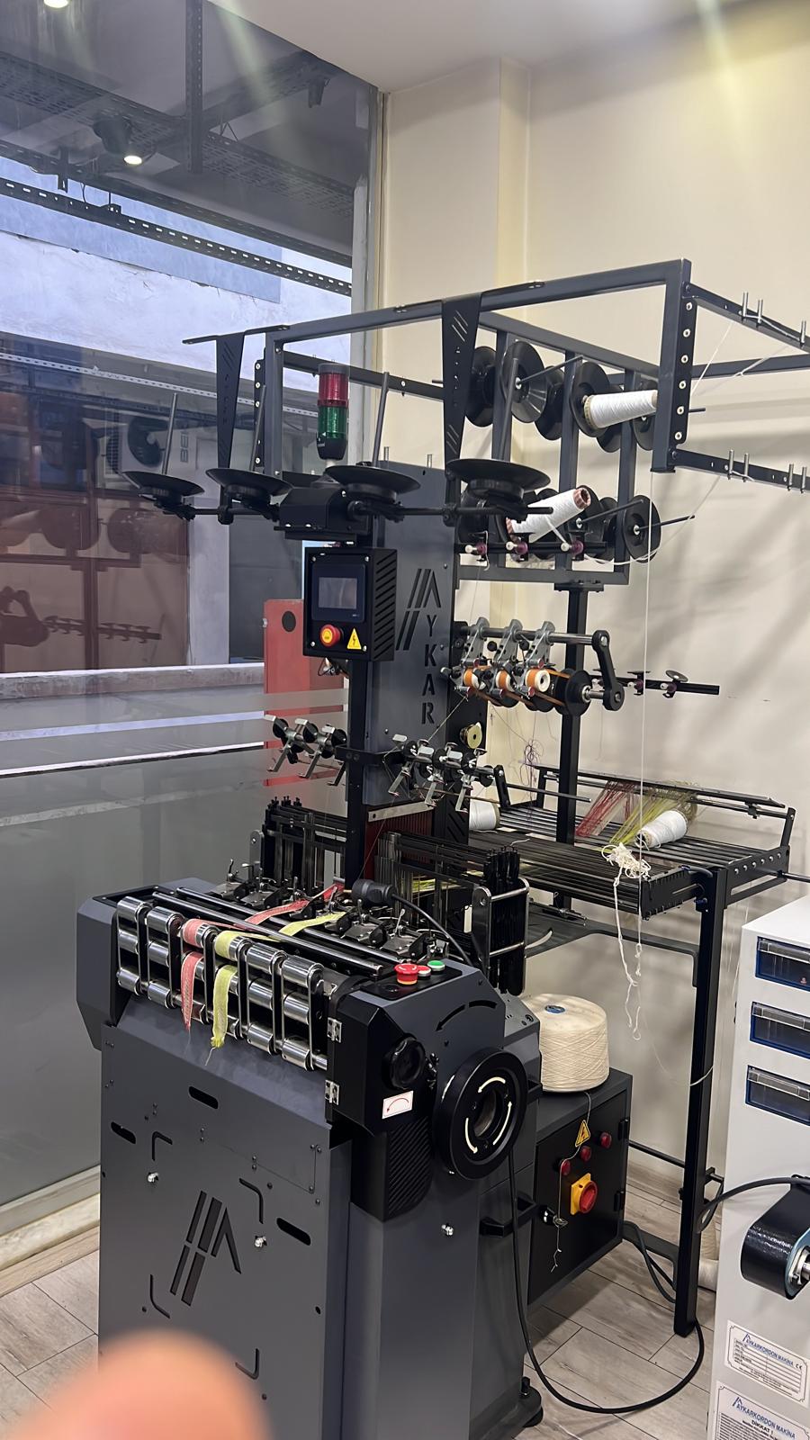 Dar Dokuma Makinası