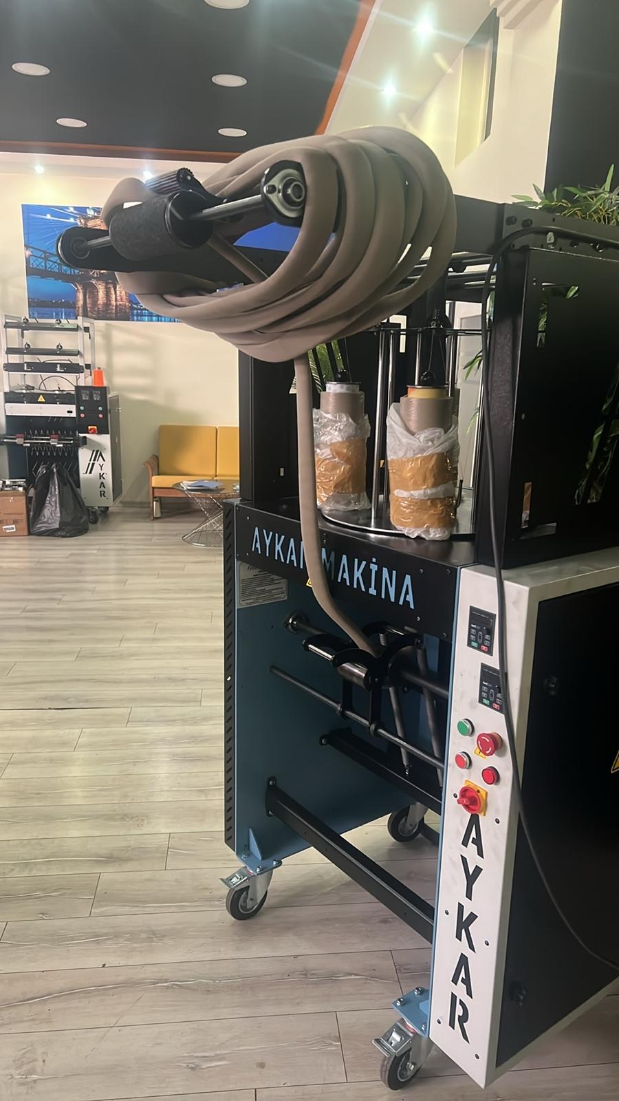 Sünger Üstü Örgü Makinası - Görsel 2